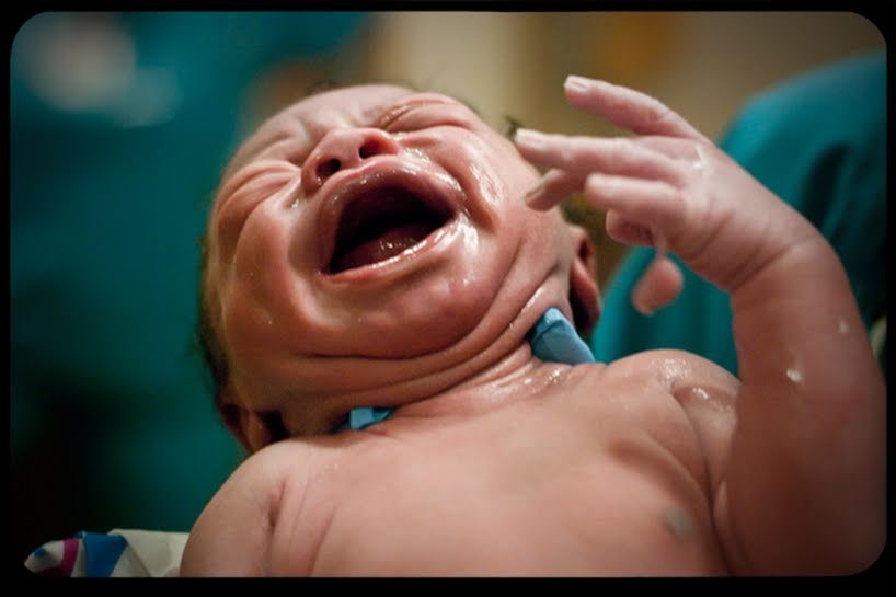 Aborto pós-nascimento: uma ideia chocante que ganha corpo no âmbito acadêmico