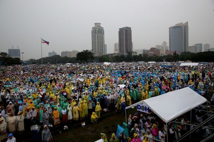 O Papa Francisco faz história! Mais de 6 milhões presentes na Missa campal em Manila