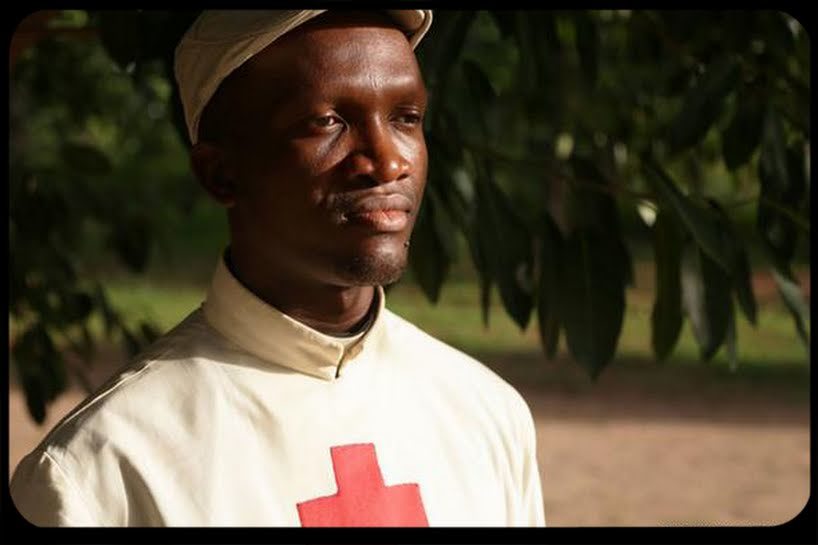 O sacerdote católico que salvou a vida de 1.000 muçulmanos