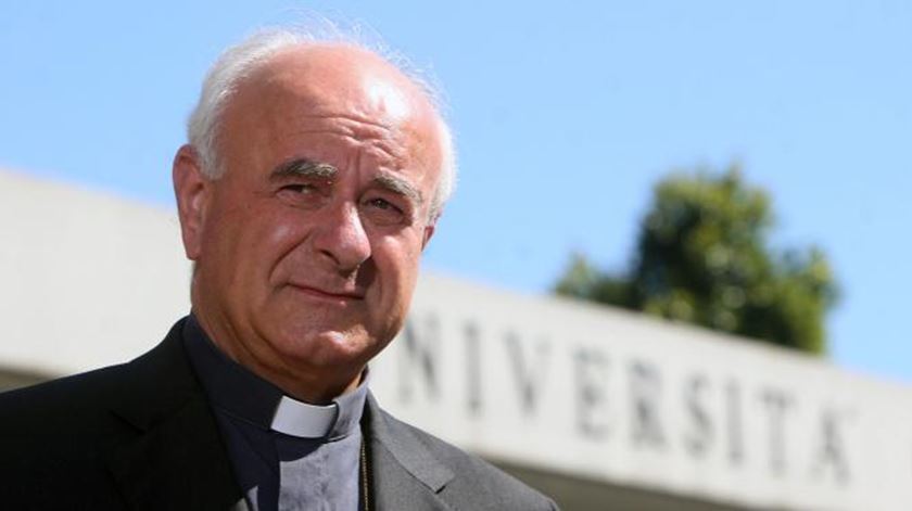 Autoridade vaticana diz que se espera publicação de exortação do Papa sobre a família até março
