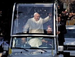 Pontífice visita presídio
