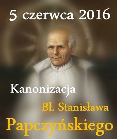 Cartaz em polonês anuncia a canonização do beato