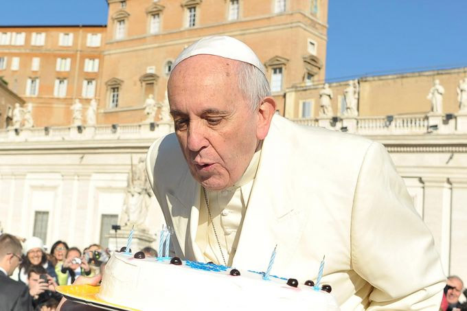 Envie mensagem de Parabéns ao Papa Francisco pelos seus 80 anos