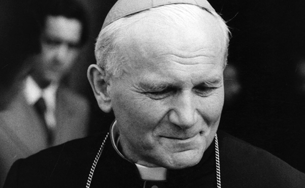 Papa Francisco narra a história do mendigo que confessou São João Paulo II