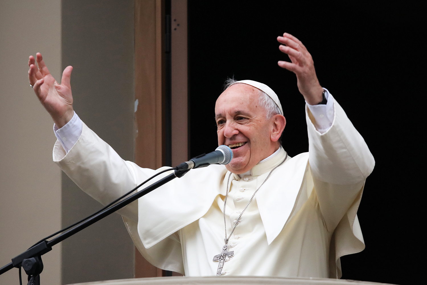 As redes sociais são um espaço de encontro e solidariedade, afirma Papa