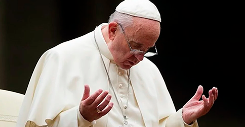 Papa reza por um mundo com famílias