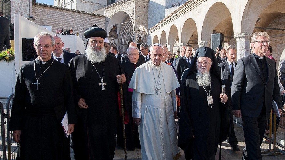 Documento discute a missão dos Bispos sobre a unidade dos cristãos