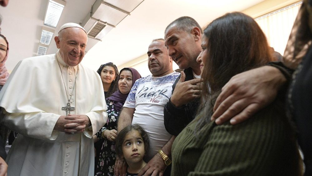 Papa Francisco encoraja os fiéis a promoverem a paz